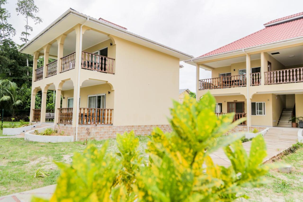 Jonc D'Or Villa Self Catering La Digue Exterior photo